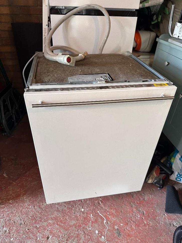 Bosch inbouw vaatwasser SMV86M50, Witgoed en Apparatuur, Vaatwasmachines, Refurbished, Inbouw, Minder dan 85 cm, Minder dan 10 liter