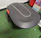 Gardena Robotmaaier Sileno 500 inc garage, Ophalen of Verzenden, Gebruikt, Minder dan 30 cm