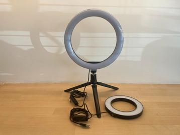 Ringlampen met statief beschikbaar voor biedingen