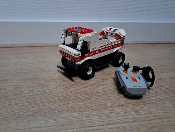 Lego racers 8184 afstands bestuurbare vrachtauto, Hobby en Vrije tijd, Modelbouw | Radiografisch | Overige, Zo goed als nieuw