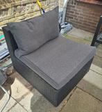 Zeer nette zwarte tuin stoel met dikke grijze kussens. Een w, Tuin en Terras, Tuinsets en Loungesets, Ophalen, Zo goed als nieuw