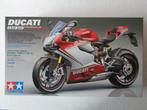 Tamiya 1:12 14132 Ducati 1199 Panigale Tri Colore en extra`s, Hobby en Vrije tijd, Modelbouw | Auto's en Voertuigen, Auto, Groter dan 1:32