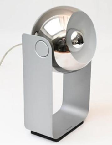 Mooie design Space age  eyeball chroom tafellamp van Massive beschikbaar voor biedingen
