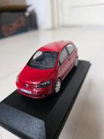 Volkswagen Golf Plus - Minichamps - Paul's Model Art, Ophalen of Verzenden, Zo goed als nieuw, Auto, MiniChamps