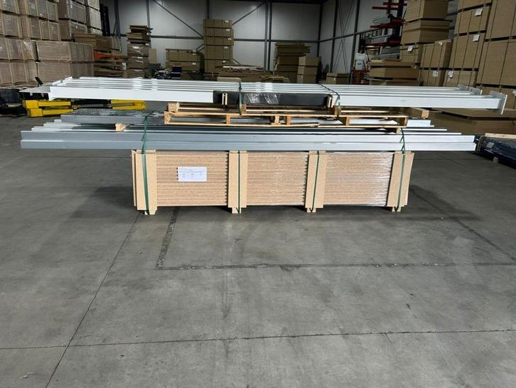 Gebruikte entresolvloer 8x5m - 4.55 meter onderzijde, Zakelijke goederen, Kantoor en Winkelinrichting | Magazijn, Stelling en Opslag