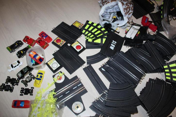 Racebaan - Sinterklaas kado - Grote autobaan, Kinderen en Baby's, Speelgoed | Racebanen, Gebruikt, Racebaan, Elektrisch, Overige merken