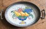 Antiek serveerdienblad met porseleinen blad. Kurz & Co, Ophalen of Verzenden, Gebruikt, Ovaal, Overige materialen