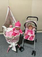 Poppenwieg, poppenwandelwagentje en 3 poppen, Ophalen, Gebruikt