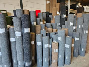 Gekleurde kunstgras coupons nu vanaf €7,95 per m2 op = op beschikbaar voor biedingen