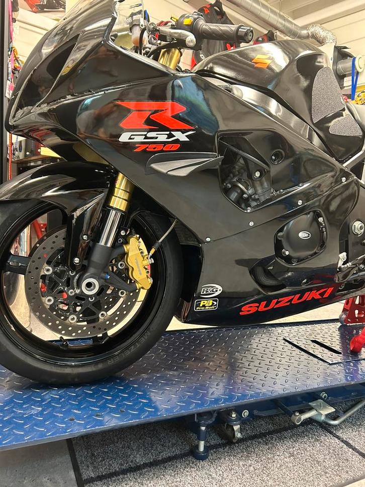 Suzuki GSX-R 750 racemotor met kenteken K4/K5, Motoren, Motoren | Suzuki, Particulier, Super Sport, meer dan 35 kW, 4 cilinders