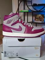 Nike Air Jordan 1 Mid "Magenta" maat 38, Nike, Nieuw, Ophalen of Verzenden, Sneakers of Gympen