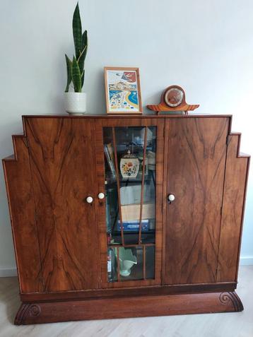 Leuke Art Deco drankenkast beschikbaar voor biedingen