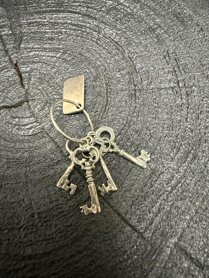 Zilveren Miniatuur Sleutelbos - Liefdessleutels, Antiek en Kunst, Antiek | Goud en Zilver, Ophalen of Verzenden