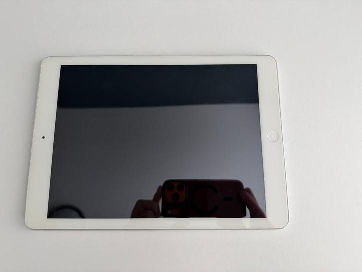 Ipad Air wifi 1e generatie 16GB, Computers en Software, Apple iPads, Gebruikt, Apple iPad Air, Wi-Fi, 10 inch, 16 GB, Wit, Ophalen