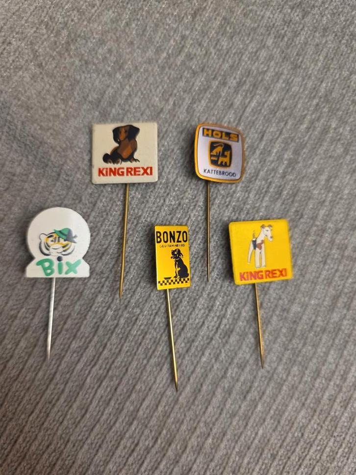 Vintage Reclamepins - Bonzo, King Rexi, Hols, Bix, Verzamelen, Speldjes, Pins en Buttons, Gebruikt, Verzenden