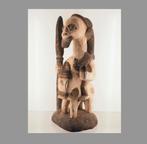 Oud Yoruba ruiterbeeld met ritueel dier Nigeria (260110-01), Ophalen of Verzenden