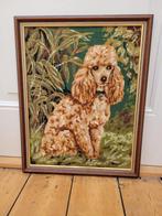 Groot vintage Borduurwerk hond in houten lijst, Ophalen, Minder dan 50 cm, Zo goed als nieuw, Schilderij