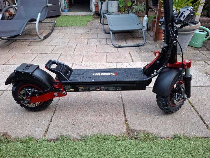 Iscooter ix5s nieuw uit doos, Fietsen en Brommers, Steps, Nieuw, Elektrische step (E-scooter), Ophalen