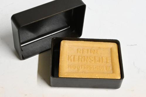 zeepdoos duitsland met stuk kernseife wo2 bakeliet wehrmacht, Verzamelen, Militaria | Tweede Wereldoorlog, Landmacht, Duitsland