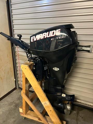 Evinrude 30 pk E-Tec powertrim & elektrische start beschikbaar voor biedingen