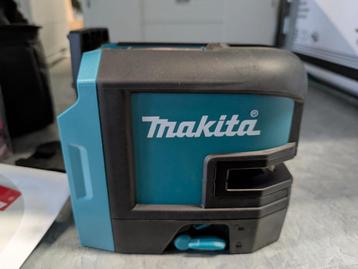 Makita SK105DZ kruislijn laser rood, klasse 2 beschikbaar voor biedingen