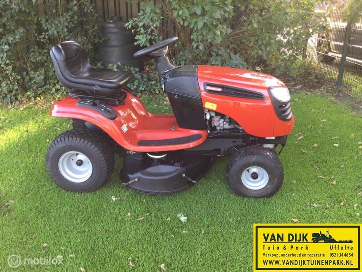 Jonsered LT2313A Zitmaaier Hydrostaat 12,5PK B&S motor, Tuin en Terras, Zitmaaiers