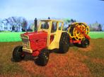 1:36 International 946 tractor met haspel trailer Lone Star, Ophalen of Verzenden, Gebruikt