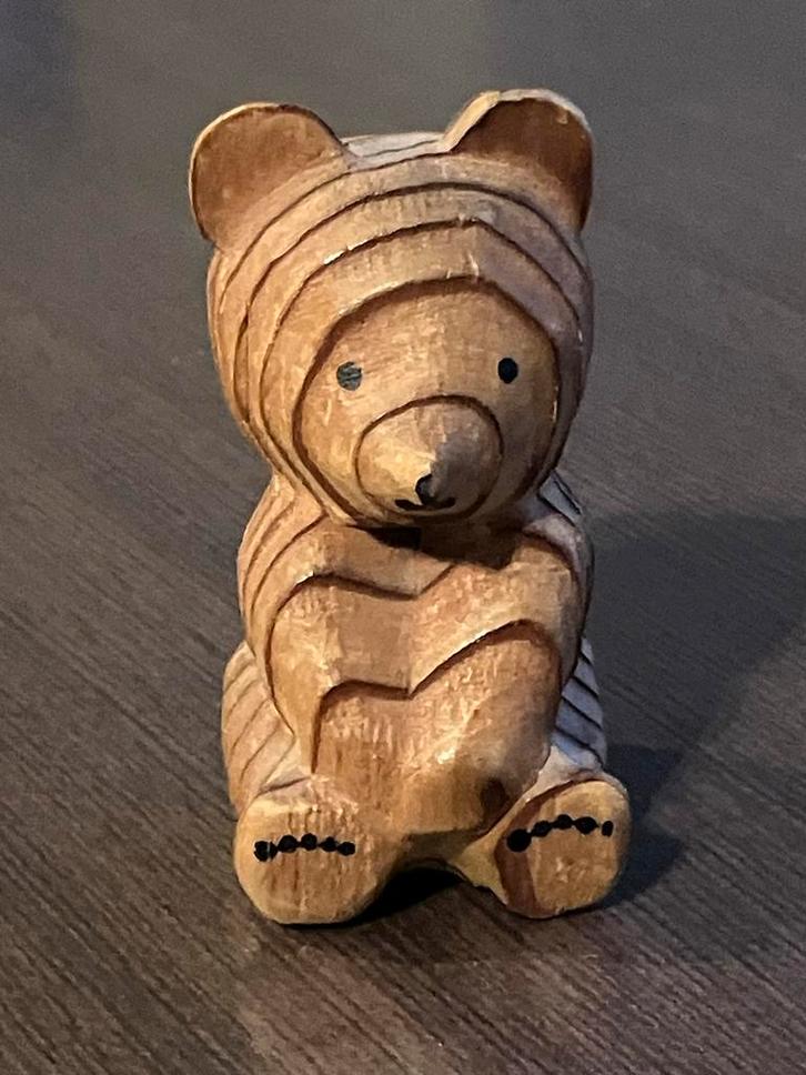 Vintage Japans Houten Beertje Ainu / Takahashi, Antiek en Kunst, Kunst | Beelden en Houtsnijwerken, Ophalen of Verzenden