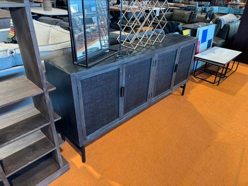 Dressoir weber black nu ophalen voor €399 - #meubelmepper, Huis en Inrichting, Kasten | Dressoirs, Nieuw, 25 tot 50 cm, Ophalen of Verzenden