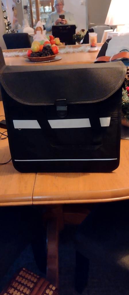 Nieuwe Stevige Fietstas - Nooit Gebruikt!, Fietsen en Brommers, Fietsaccessoires | Fietstassen, Ophalen