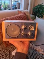 Radio FM/AM - Nieuwstaat - AUX Aansluiting, Ophalen, Zo goed als nieuw