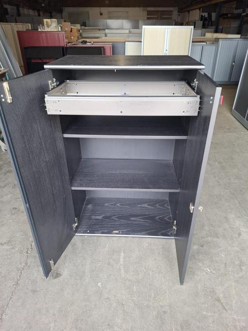 Gratis MDF draaideurkast met lade en legborden, Huis en Inrichting, Kasten | Ladekasten, Gebruikt, 100 tot 150 cm, 50 tot 100 cm