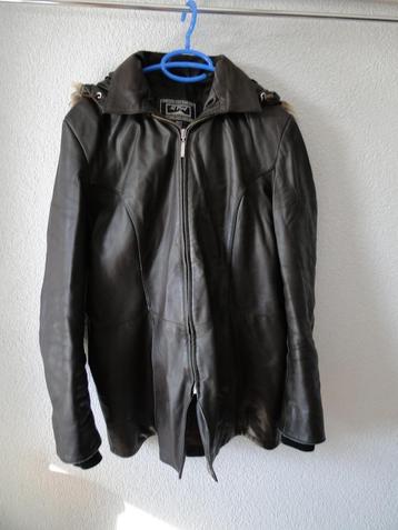 Bruine leren winterjas L/XL   beschikbaar voor biedingen