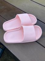 Nieuwe roze flops slippers maat 36-37, Ophalen of Verzenden, Zo goed als nieuw, Meisje, Overige typen
