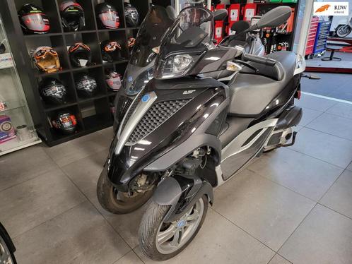 Piaggio MP3 300 IE LT YOURBAN 2018 E4 RIJKLAAR GARANTIE, Motoren, Motoren | Piaggio, Bedrijf, Scooter