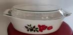 Pyrex JAJ June Rose: ovenschaal / serveerschaal, Huis en Inrichting, Keuken | Servies, Ophalen of Verzenden, Schaal of Schalen