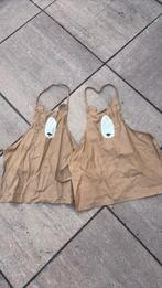 2 beren schortjes, Ophalen of Verzenden