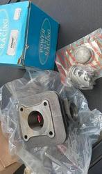 kymco 2 takt cilinder 50cc nieuw nos, Ophalen of Verzenden, Nieuw, Cilinder