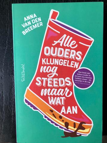 Verhalen boek over dit gezin en opvoeding beschikbaar voor biedingen