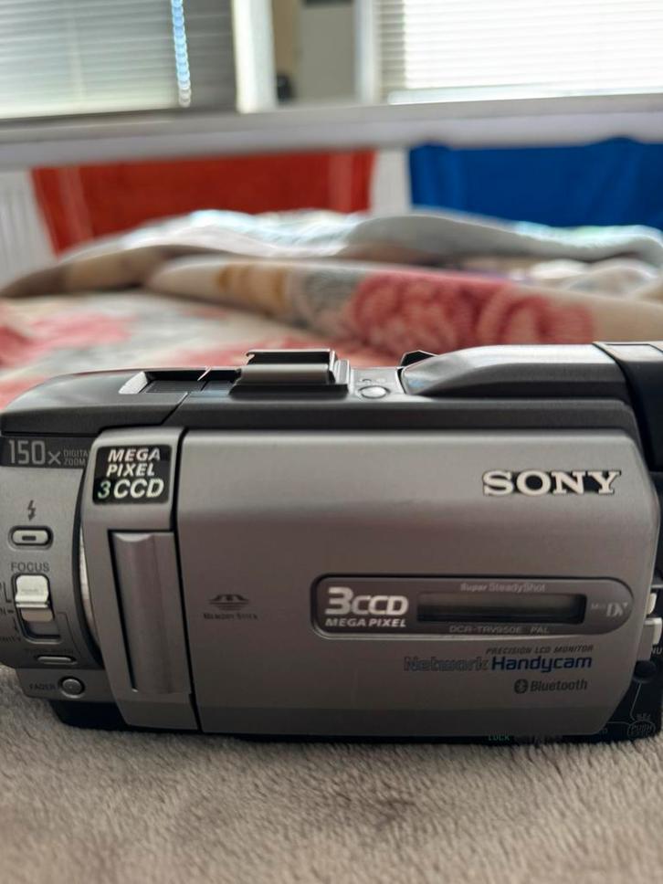 MiniDV Digital Camcorder Sony DCR-TRV950E, Audio, Tv en Foto, Videocamera's Digitaal, Zo goed als nieuw, Mini dv, Sony, 20x of meer