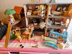 Sylvanian huis, boomhut, bus en kabelbaanpark, Kinderen en Baby's, Speelgoed | Poppenhuizen, Ophalen, Zo goed als nieuw