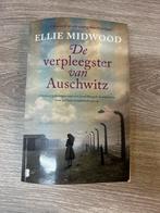 De verpleegster van Auschwitz - Ellie Midwood, Ophalen of Verzenden, Zo goed als nieuw, Nederland
