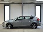 Volvo V40 2.0 T4 Business Sport R-Design 191pk € 18.450,00, Auto's, 65 €/maand, Leder en Stof, Bedrijf, Handgeschakeld