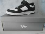 Jongens schoenen maat 38 Kleur: zwart-wit merk: Vty, Ophalen, Schoenen, Nieuw, Vty