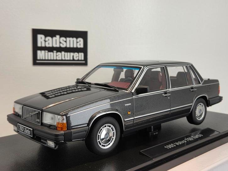 #Sale Volvo 760 Turbo - Antraciet 1985 - 1:18 Triple9, Hobby en Vrije tijd, Modelauto's | 1:18, Nieuw, Auto, Ophalen of Verzenden