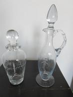 Mooi oud olie of azijn karafje en drank/parfum flesje, Verzenden