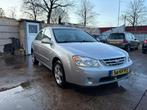 Kia Cerato 1.6-16V LX Nieuwe APK, Auto's, Kia, Gebruikt, 1599 cc, 4 cilinders, 1153 kg