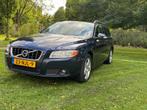 Volvo V70 2.0 T Momentum, Automaat YoungTimer, Nederlands, Auto's, 1800 kg, Zwart, 4 cilinders, Blauw