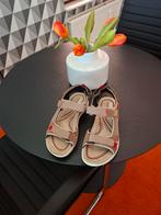 Sandalen, Kleding | Dames, Ophalen of Verzenden, Zo goed als nieuw, Beige, Sandalen of Muiltjes