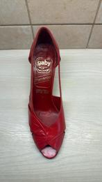 Rode zomerpump van merk Gabor, maat 6, Ophalen of Verzenden, Zo goed als nieuw, Rood
